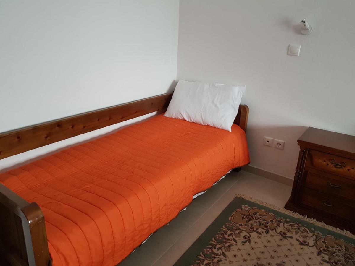 Petra & Elato Art Hotel Valtessiniko Extérieur photo